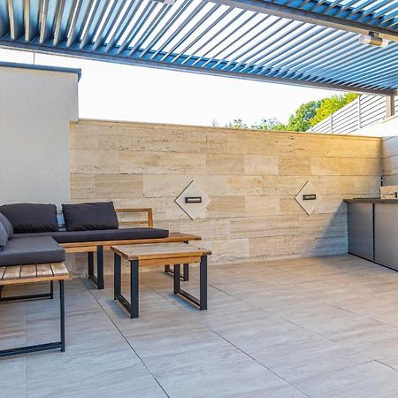 Villa Marassi With Heated Pool, Hot Tub And Sauna Crikvenica Dış mekan fotoğraf