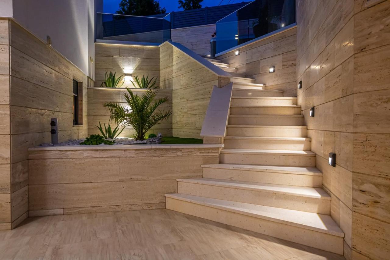Villa Marassi With Heated Pool, Hot Tub And Sauna Crikvenica Dış mekan fotoğraf