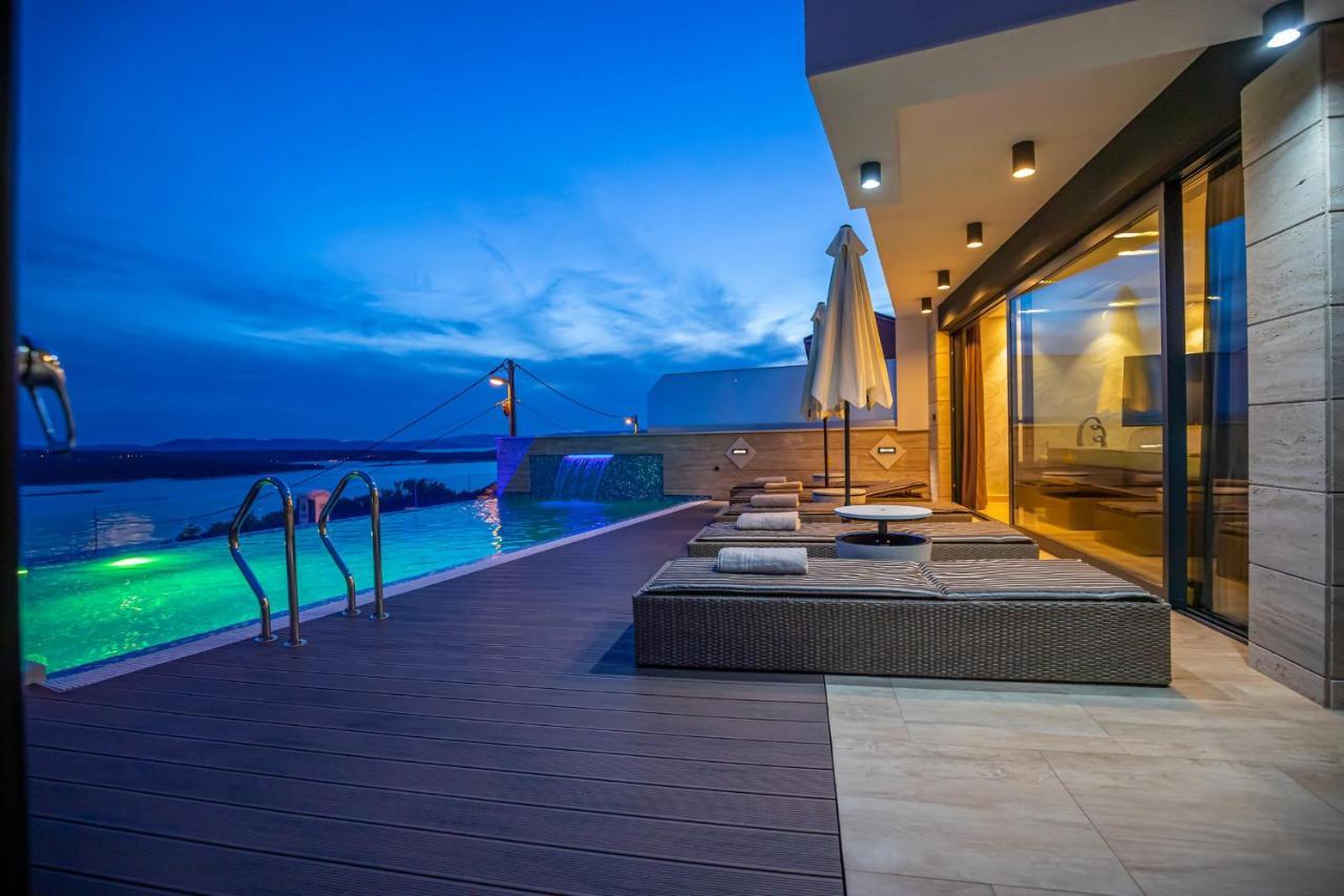 Villa Marassi With Heated Pool, Hot Tub And Sauna Crikvenica Dış mekan fotoğraf