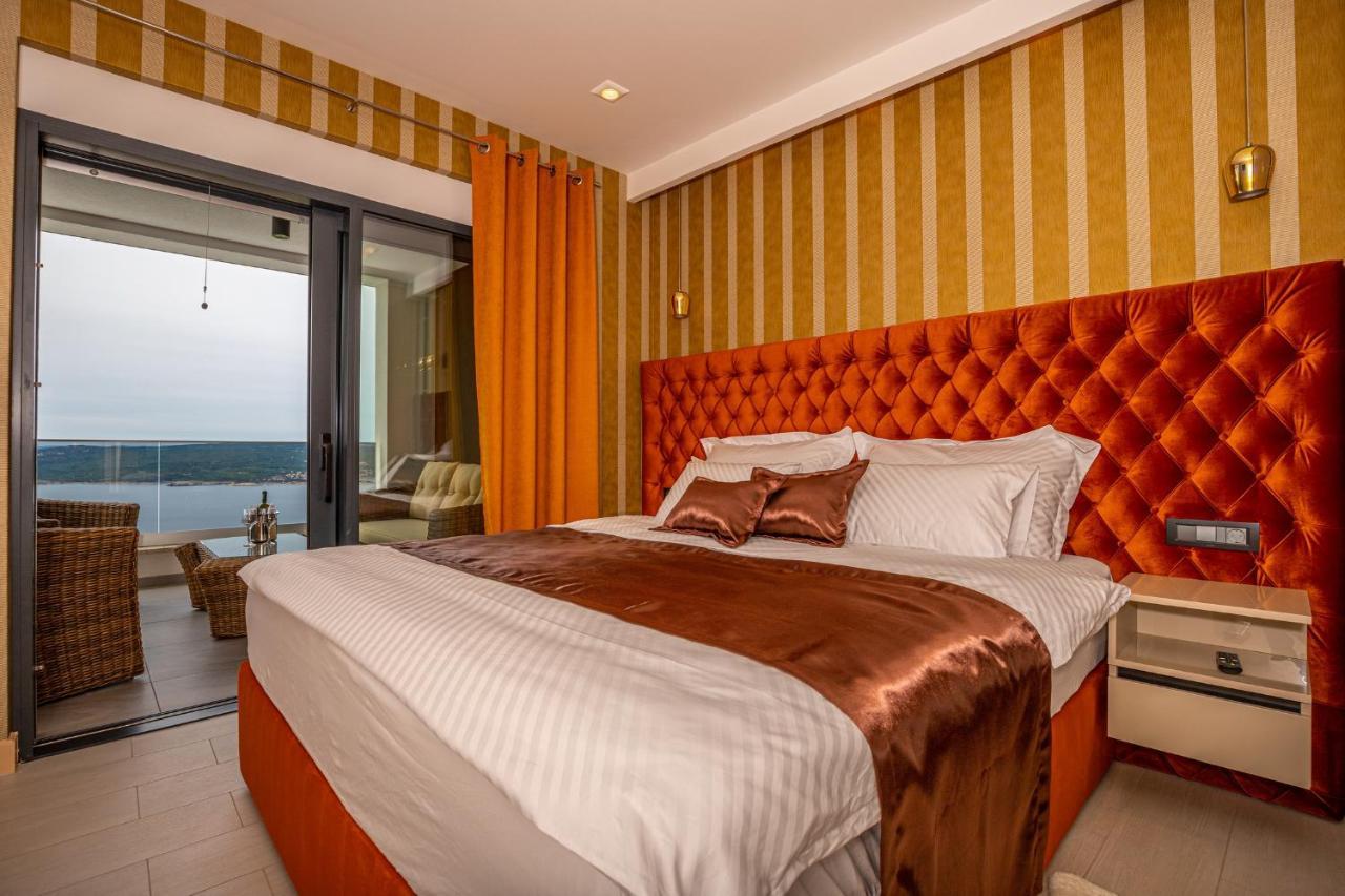 Villa Marassi With Heated Pool, Hot Tub And Sauna Crikvenica Dış mekan fotoğraf